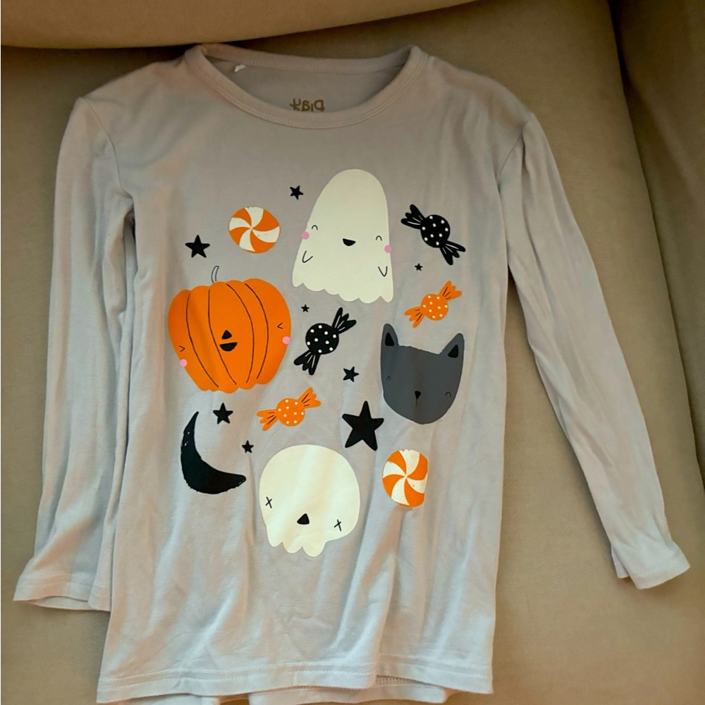 Little sleepies glow in the dark shirt